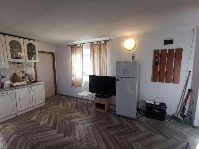 Cabanuta Fara Fite Villa Provita de Jos Luaran gambar